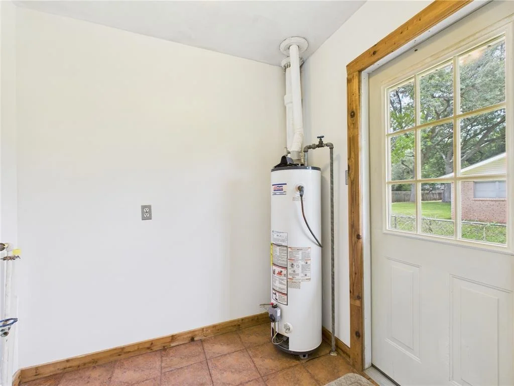 Photo of 812 Merry Lane