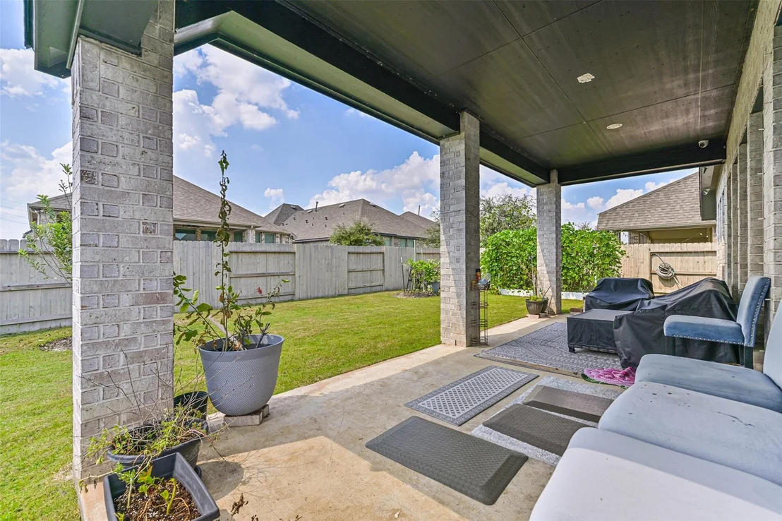 Photo of 5138 Walnut Grove Lane