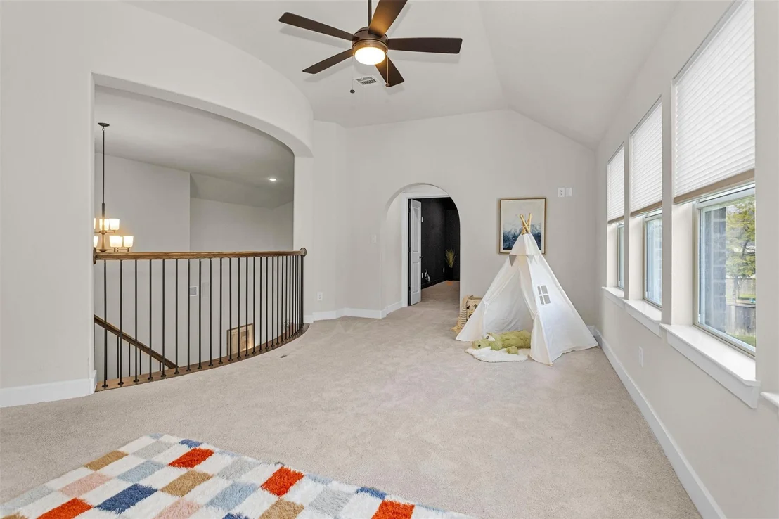 Photo of 89 Madrone Terrace Place