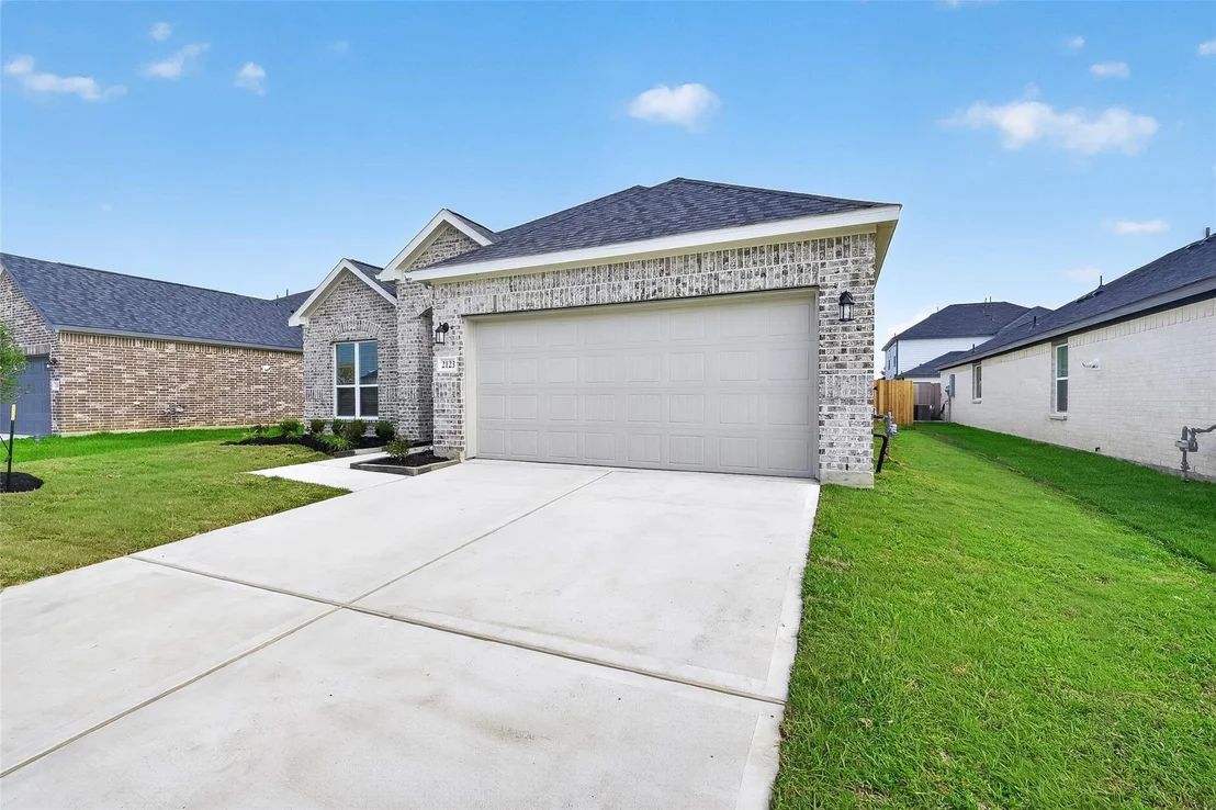 Photo of 2123 Spring Hollow Drive