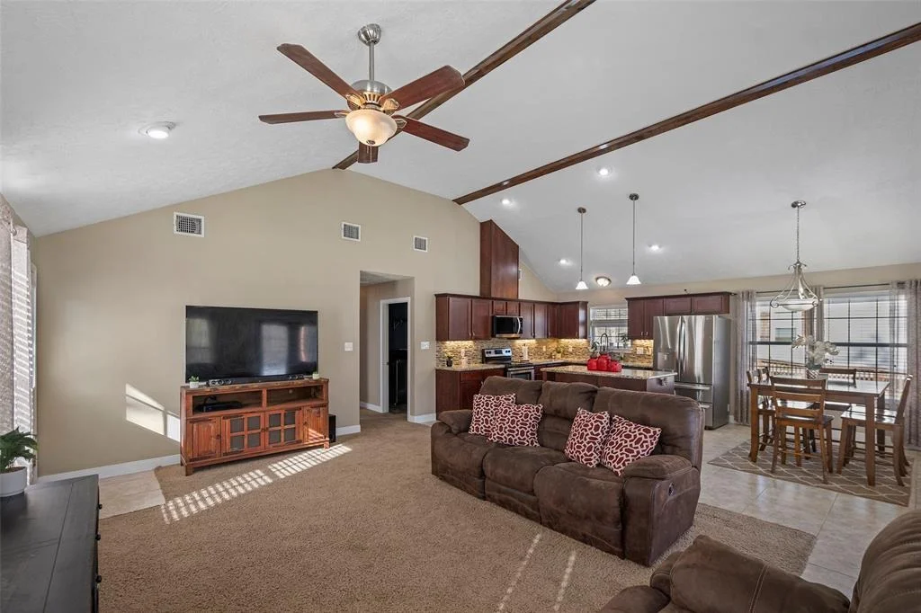 Photo of 21500 Vermillion