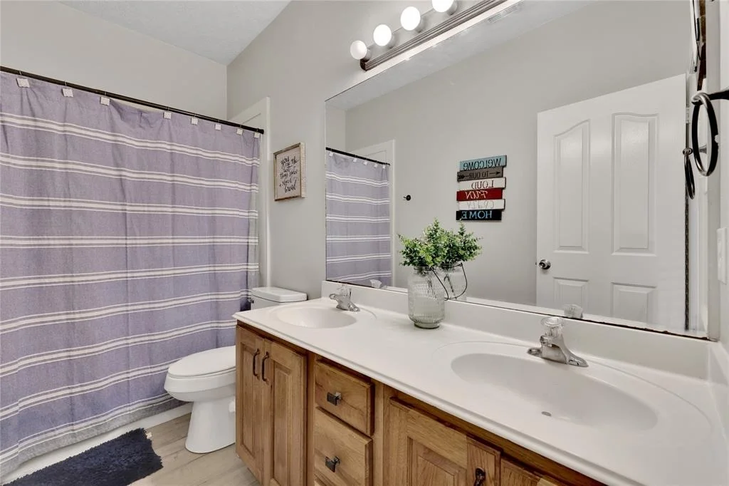 Photo of 9826 Palm Drive