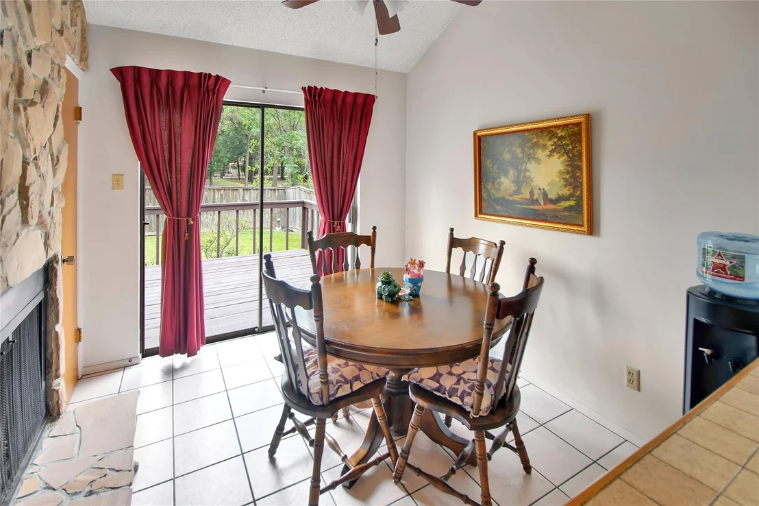 Photo of 19538 Enchanted Oaks Drive