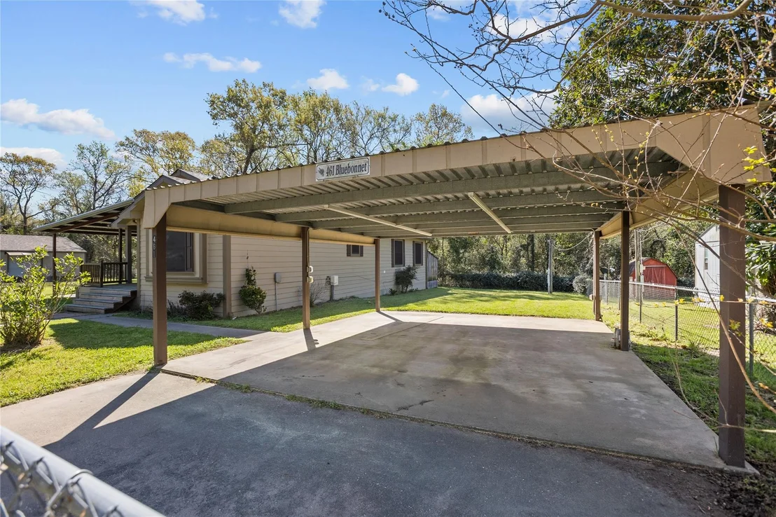 Photo of 461 Bluebonnet