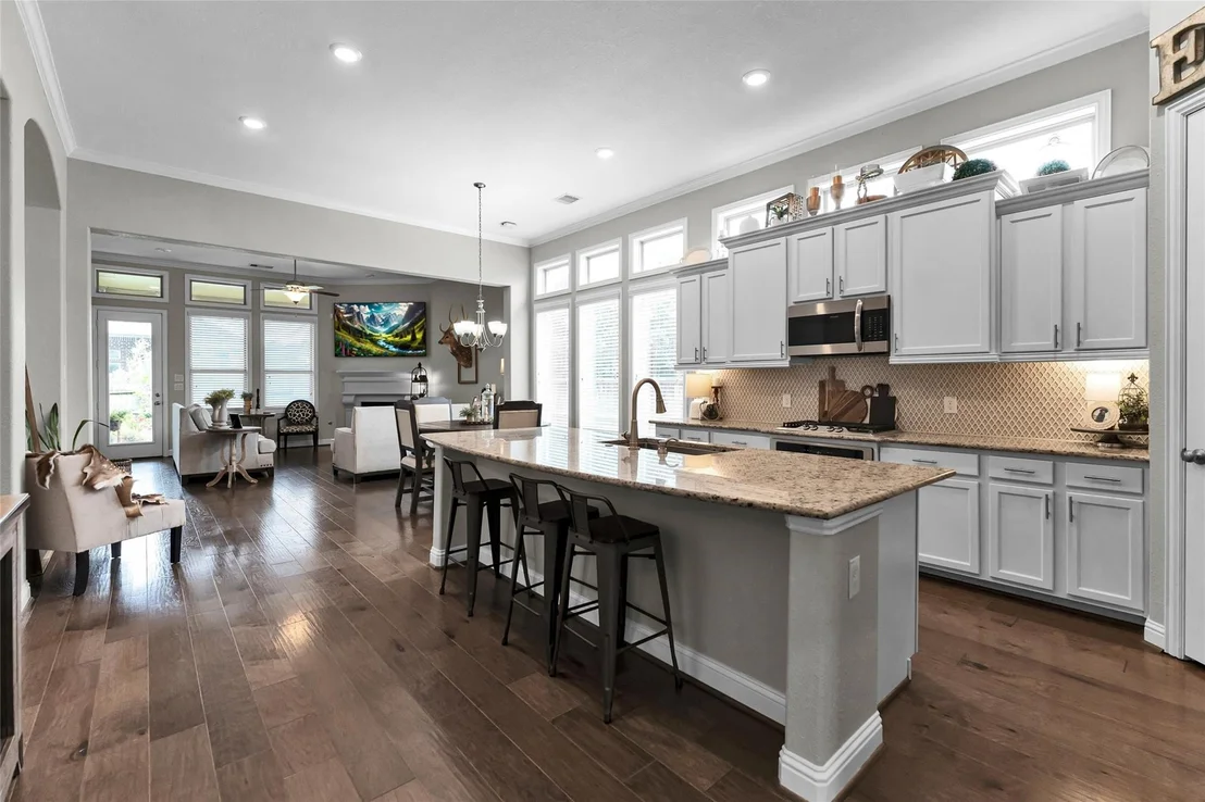 Photo of 561 Rolling Brook Lane