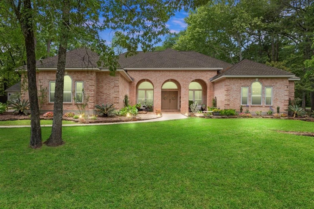 Photo of 18919 Heritage Point Boulevard