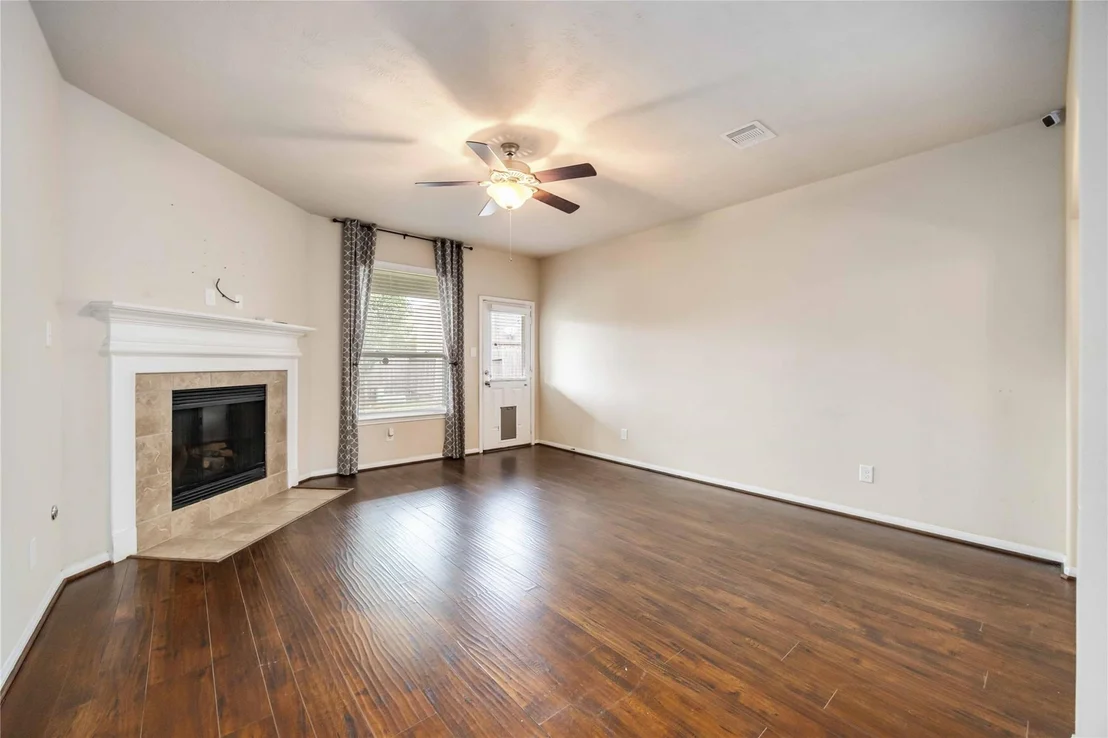 Photo of 21290 Auburn Fields Drive