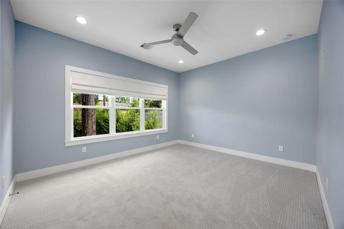 Photo of 14722 River Forest Drive