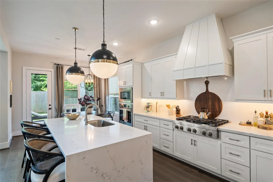 Photo of 7957 Cedel Drive
