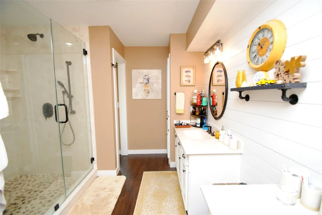Photo of 1022 Pearl Lane