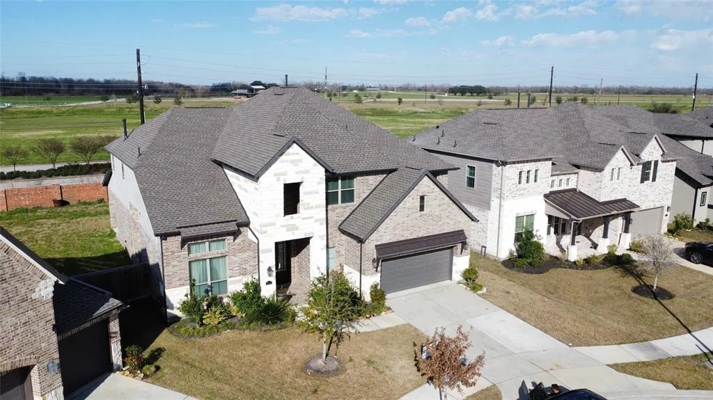 Photo of 23422 Wilkinson Trail