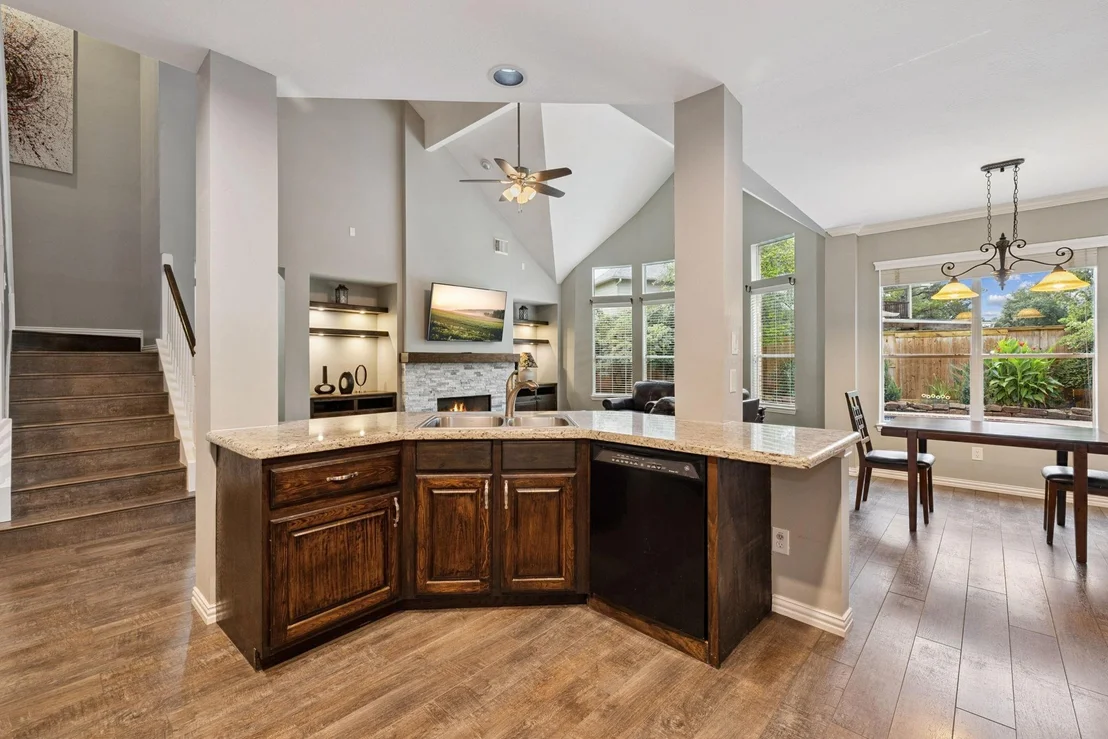 Photo of 5310 Fairwick Court