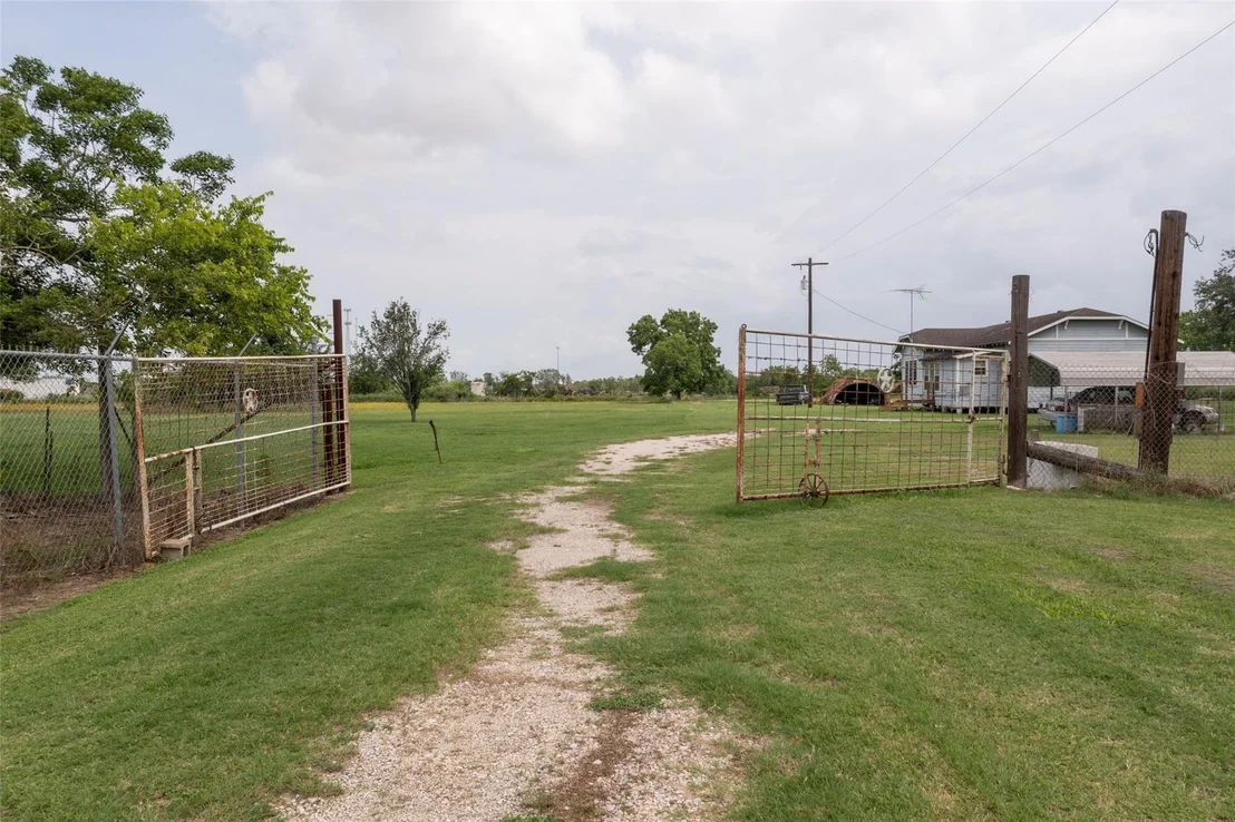 Photo of 26544 S Us-59 S