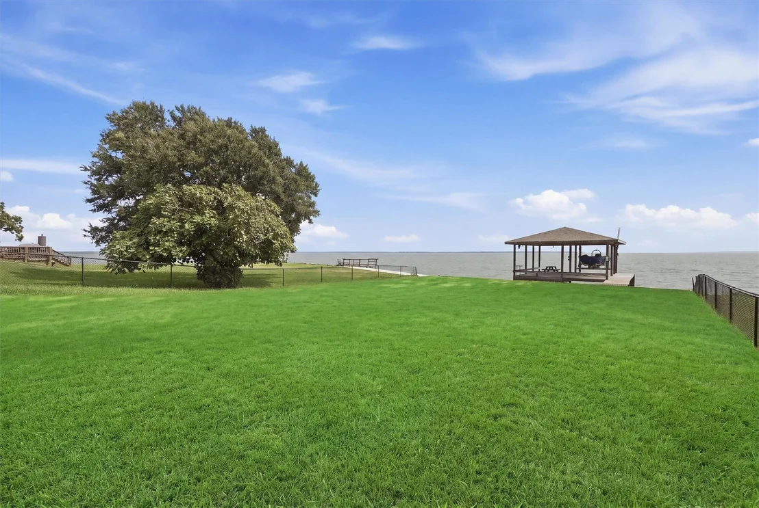 Photo of 281 Fishermans Bend Drive