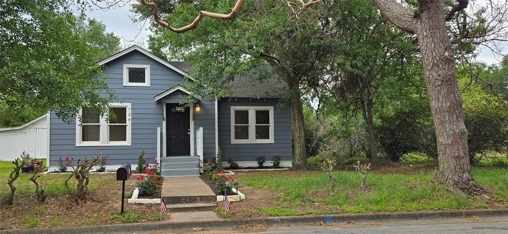 Photo of 724 Eagle Lake Road