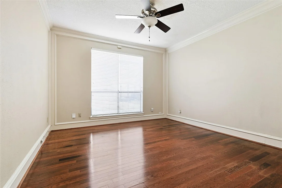 Photo of 7331 Athlone Drive