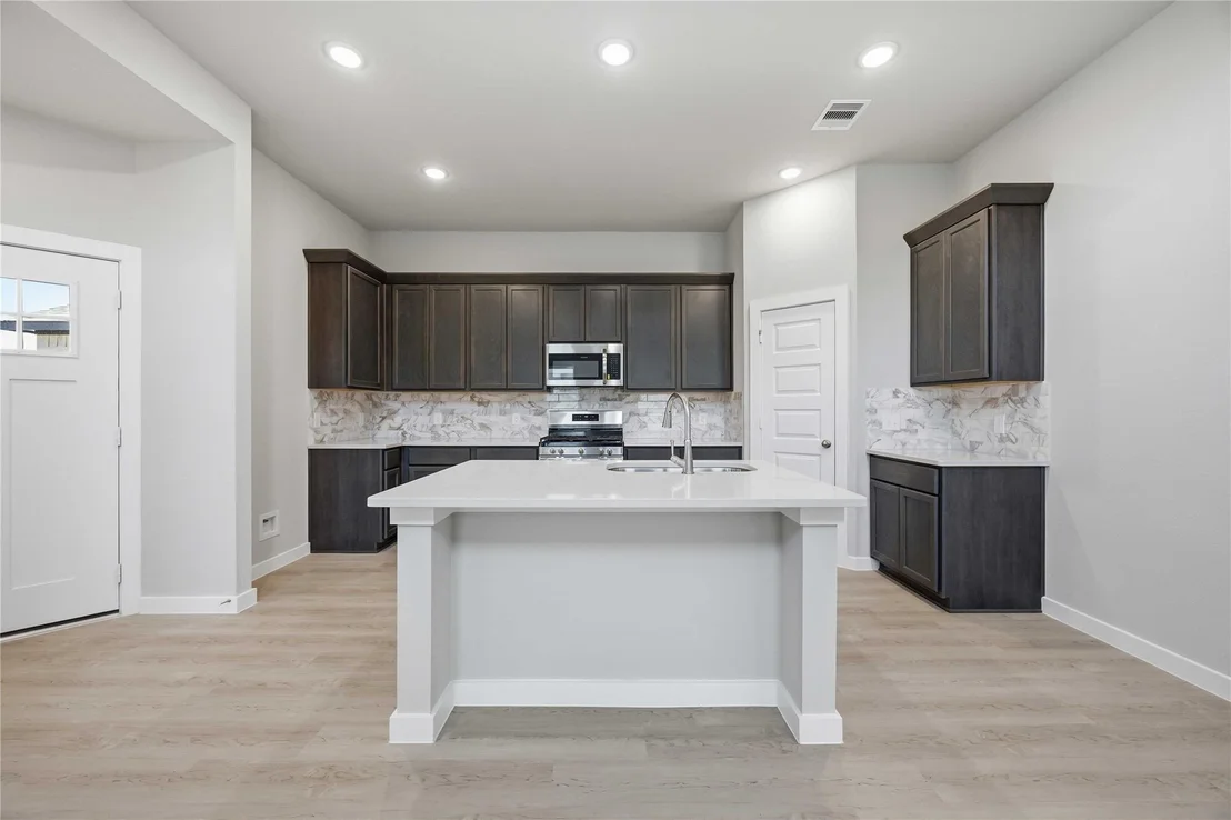 Photo of 1052 Lilly Lane
