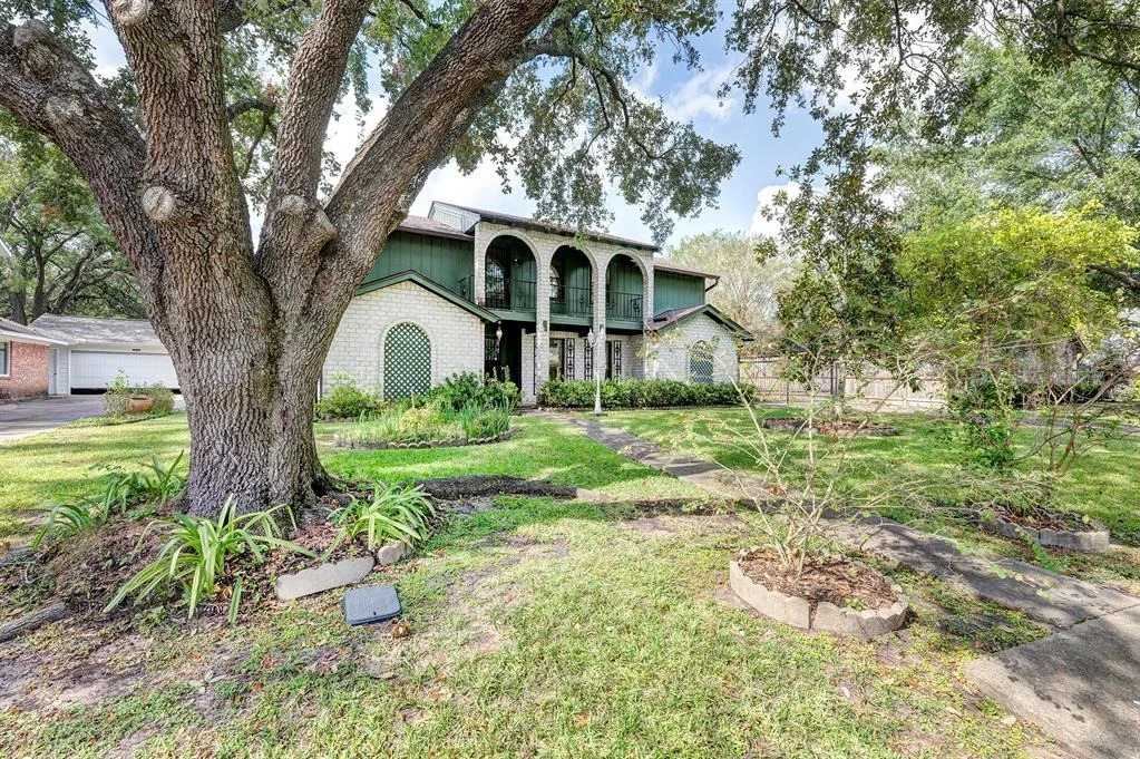 Photo of 2723 Bernadette Lane