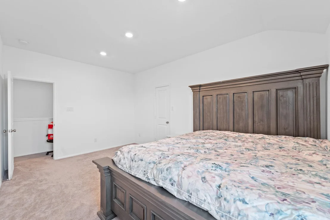 Photo of 5107 Twin Summit Drive