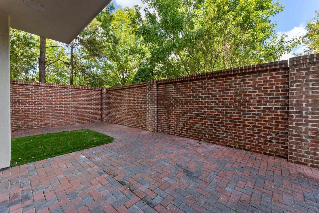 Photo of 130 Gateway Park Place