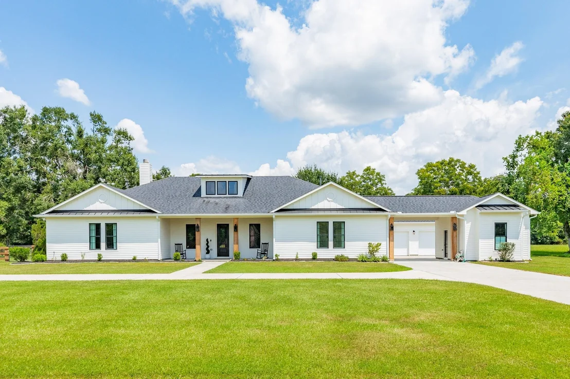 Photo of 16811 Wrangler Road