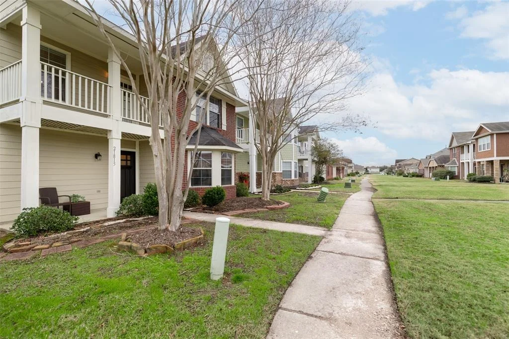 Photo of 21815 Grassy Hill Lane