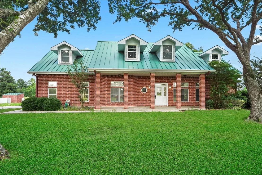 Photo of 19250 Becker Road