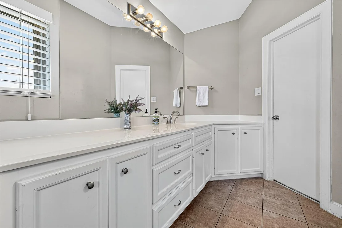 Photo of 11511 Main Pine Drive