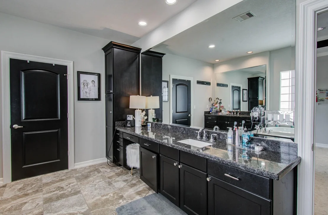 Photo of 11123 Olympia Drive