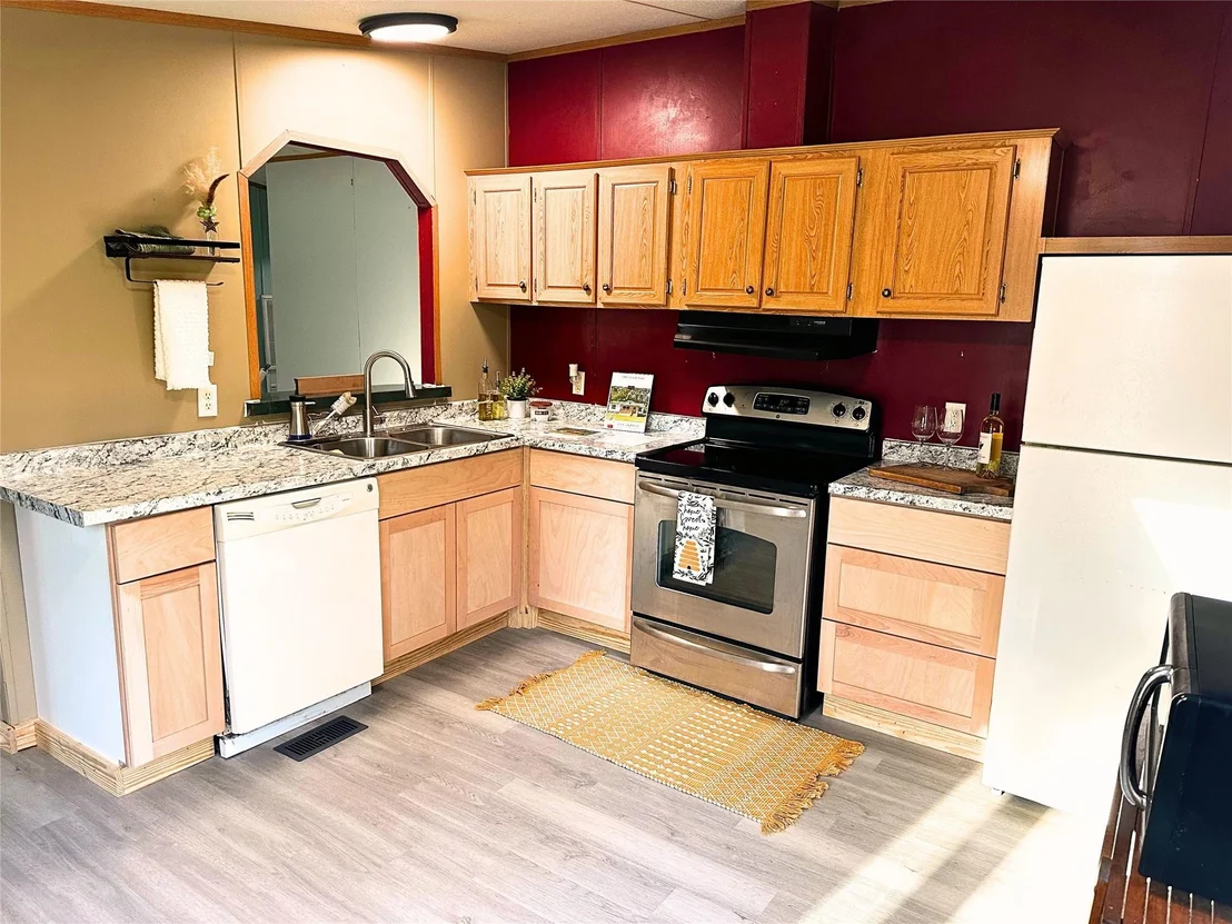 Photo of 25003 Joseph Road