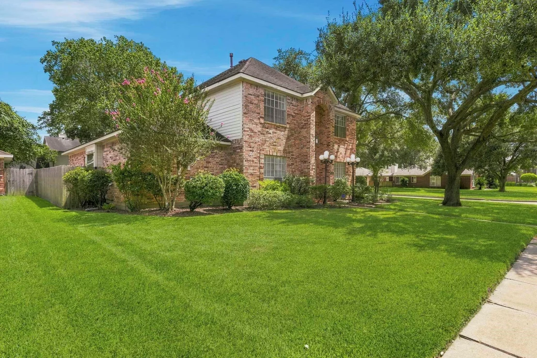 Photo of 23027 Red River Drive
