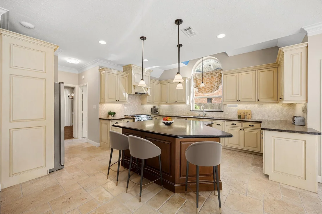 Photo of 8631 Asprey Court
