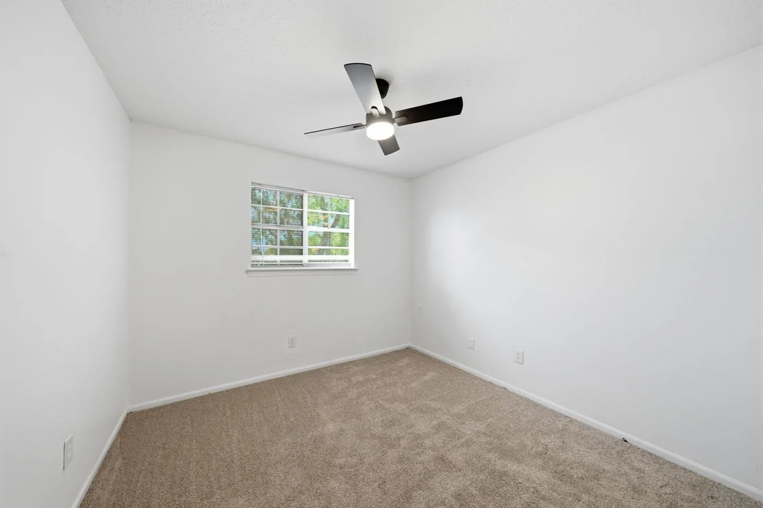 Photo of 5820 Guadalupe Drive