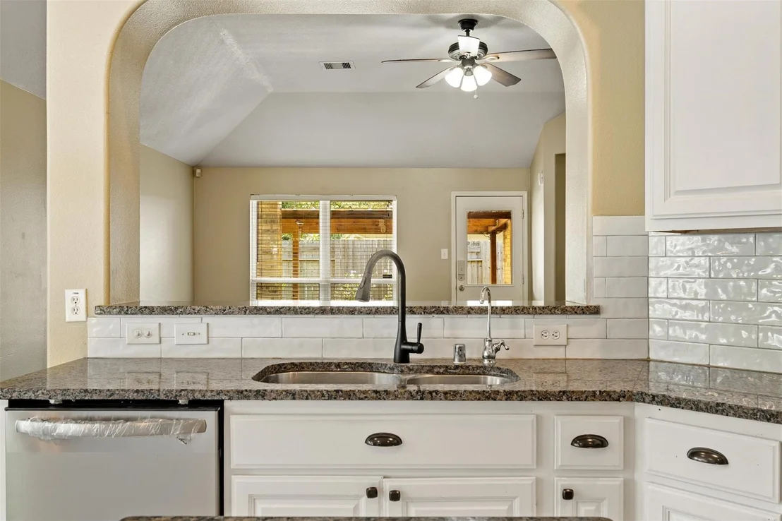 Photo of 922 Spring Source Place