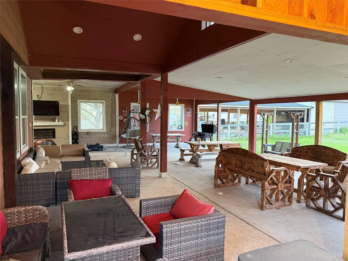 Photo of 2307 County Road 3545