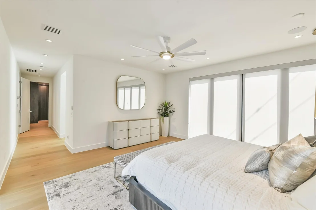 Photo of 3003 Virginia Street