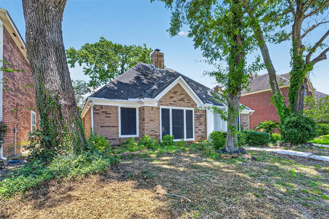 Photo of 5931 Thom Road