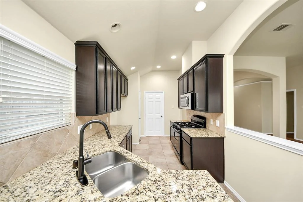 Photo of 2614 Leopard Court