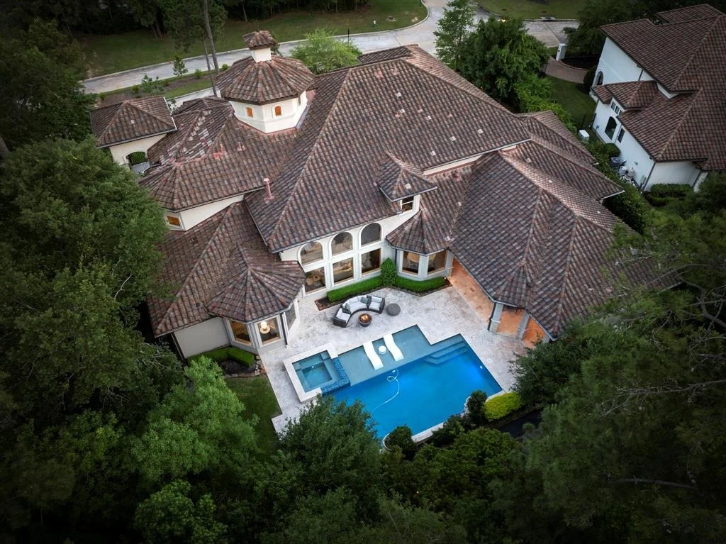 Photo of 2 N Badger Lodge Circle