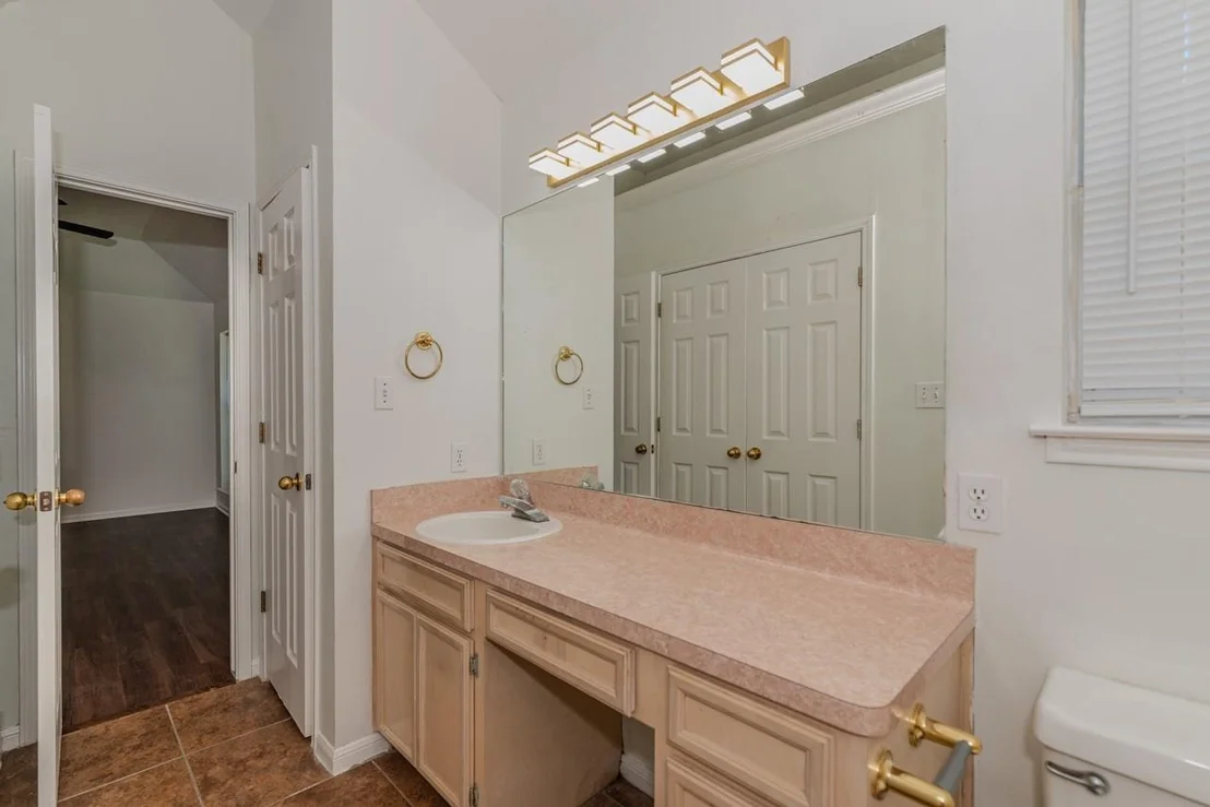Photo of 7875 Joyce Lane