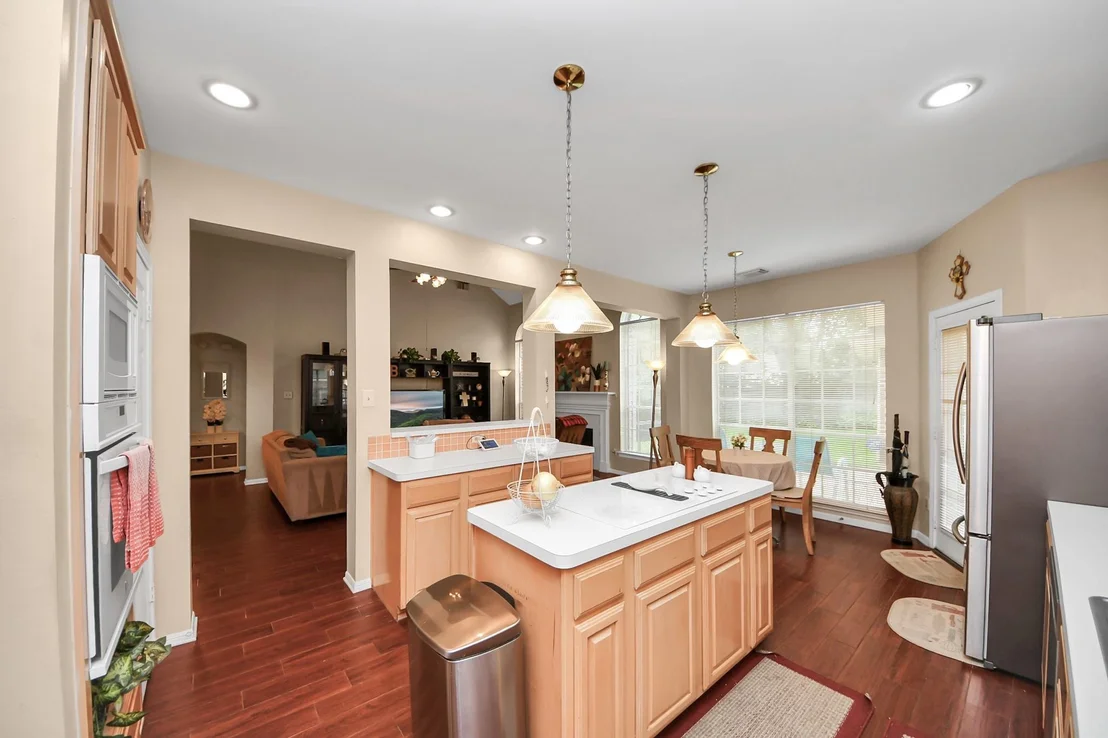 Photo of 7015 Morningside Drive