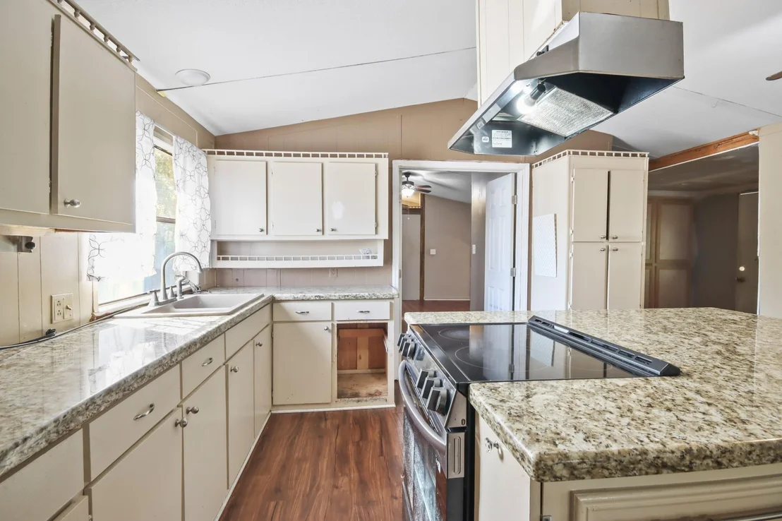 Photo of 17317 E Greenleaf Lane