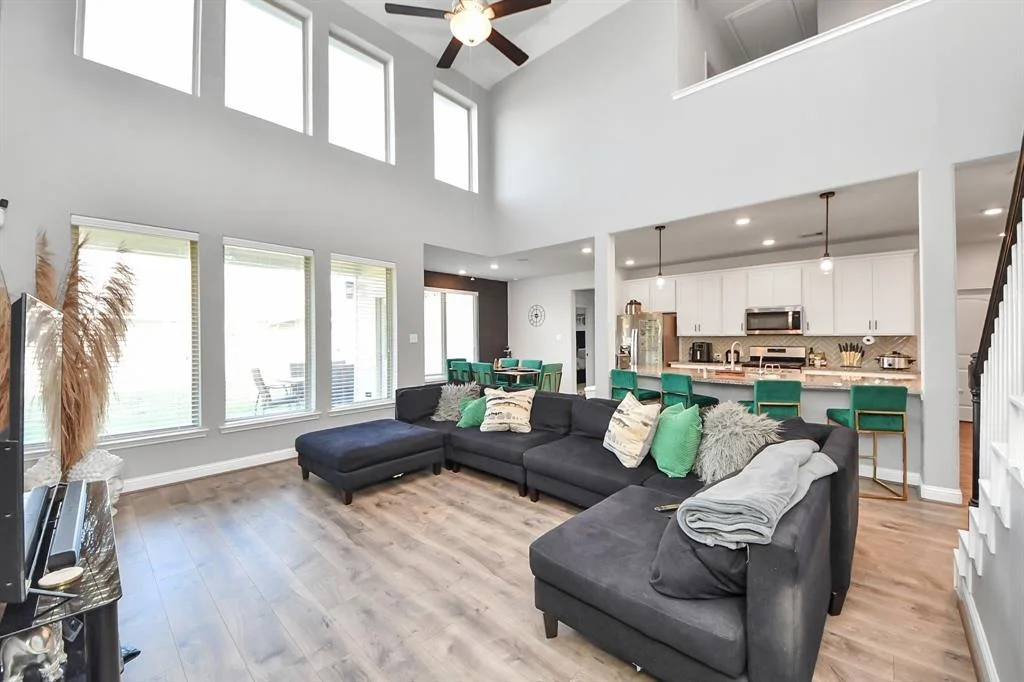 Photo of 8219 Oxbow Manor Lane