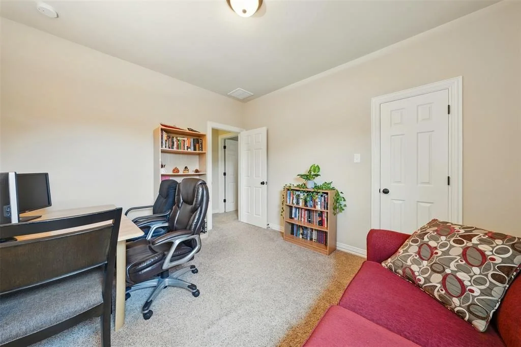 Photo of 27038 Franklin Park Dr