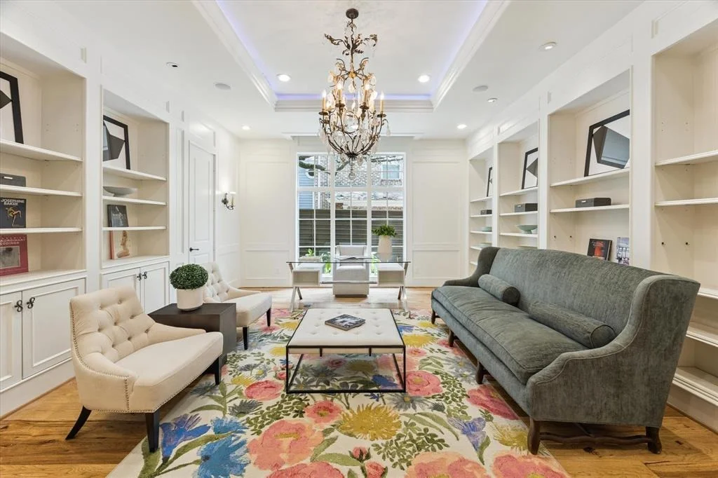 Photo of 5309 Cherokee Street