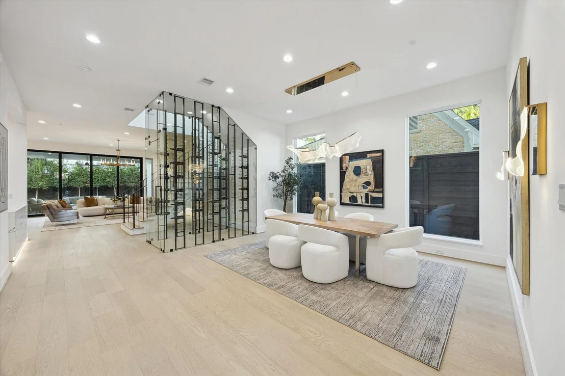 Photo of 2118 Westgate Drive