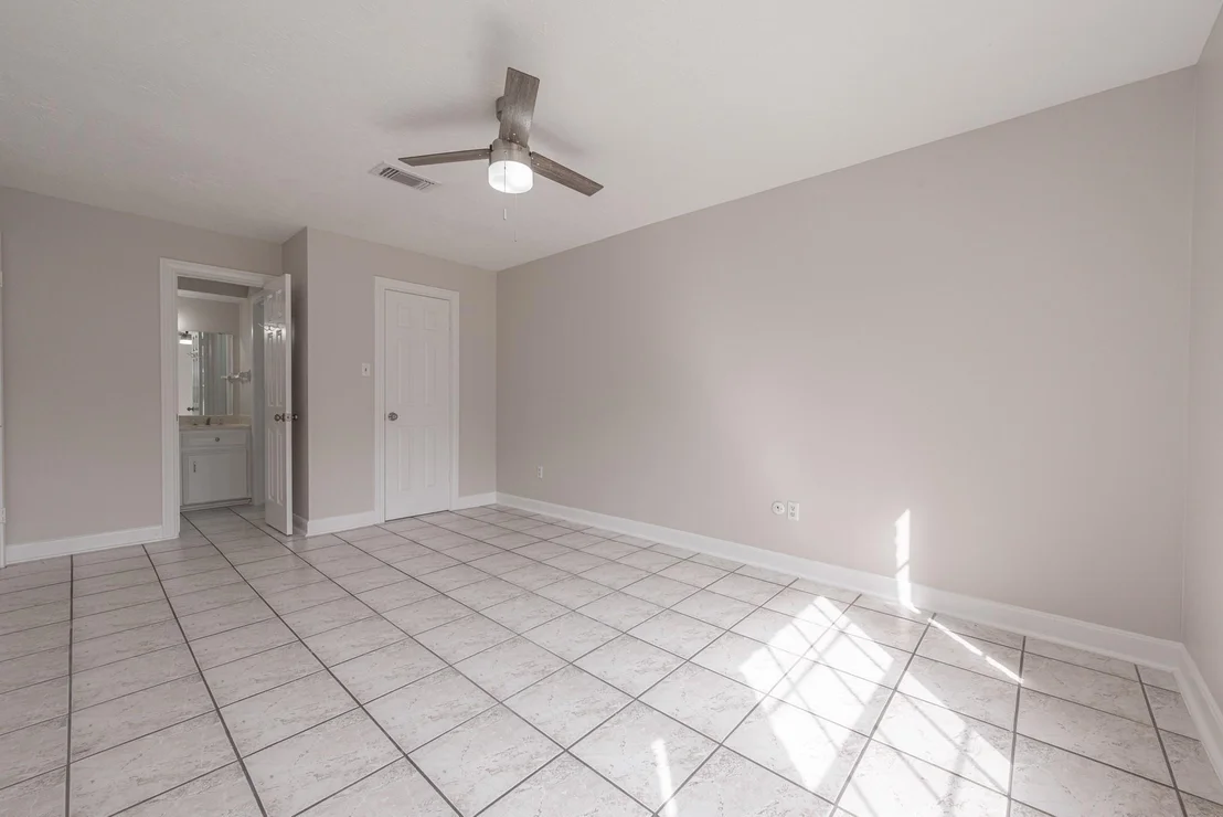 Photo of 8019 Beaufort Drive