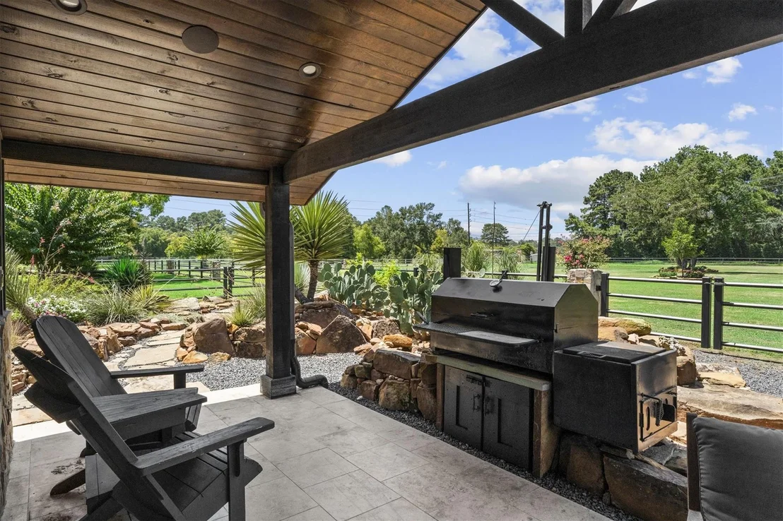 Photo of 18003 Kitzman Road
