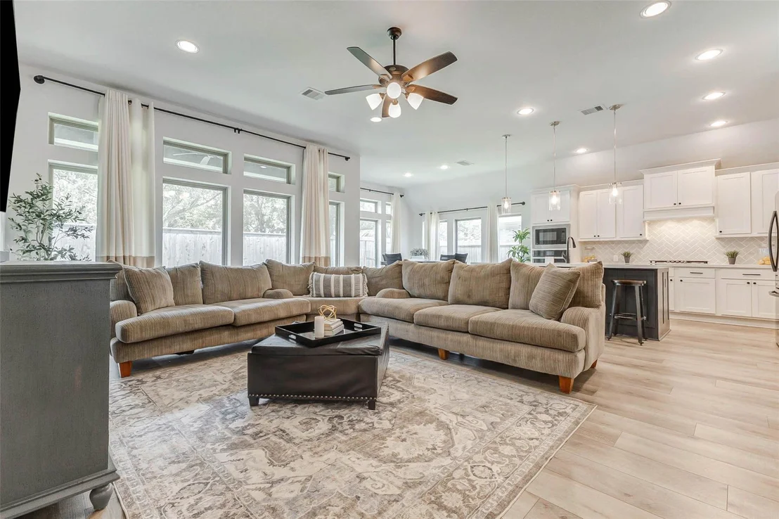 Photo of 1618 Hackberry Heights Drive