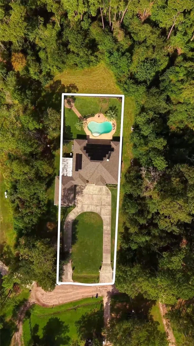 Photo of 16634 Savannah Drive